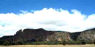 photo of mount arapiles