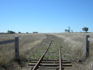 photo of the railway line at motley 